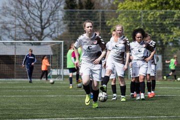 Bild 111 - B-Juniorinnen Ellerau - St. Pauli : Ergebnis: 1:1